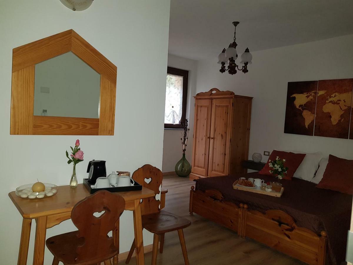 Cascina Ghitin Relais Guest House Asti Exterior photo